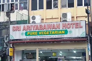 Sri Ariya Bawan Hotel image