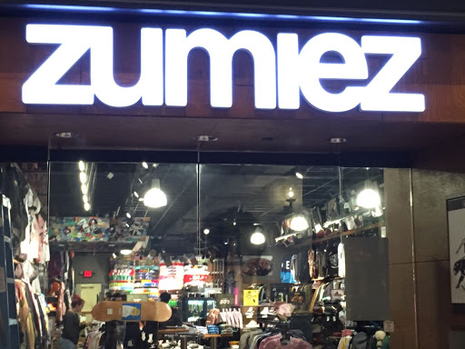 Zumiez