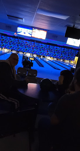Bowling Alley «Crest Bowling Lanes», reviews and photos, 330 Whitecrest Dr, Maryville, TN 37801, USA