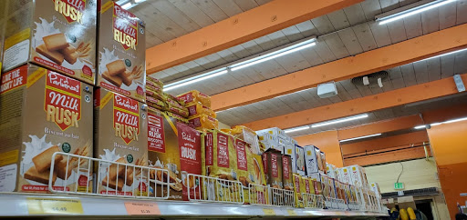 Indian Grocery Store «Trinethra Indian Supermarket», reviews and photos, 10255 S De Anza Blvd, Cupertino, CA 95014, USA