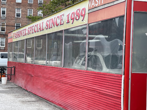 Car Wash «Grand Car Wash», reviews and photos, 2101 Gravesend Neck Rd, Brooklyn, NY 11229, USA