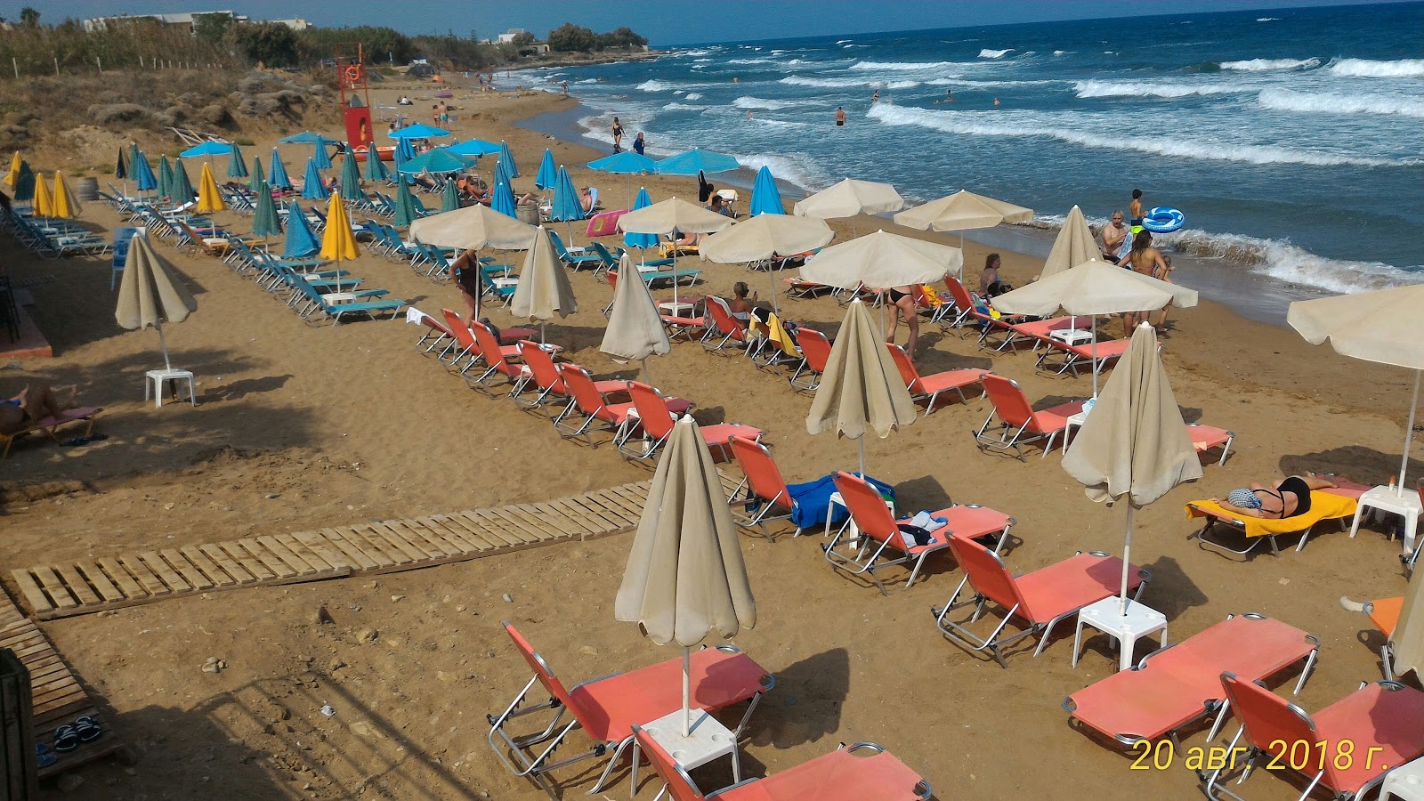 Valokuva Sfakaki beachista. - suosittu paikka rentoutumisen tuntijoille