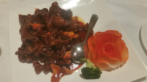 Chinese Restaurant «Rainbow Garden», reviews and photos, 1402 S Neil St, Champaign, IL 61820, USA