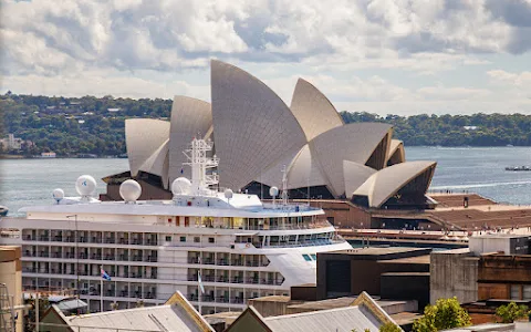YHA Sydney Harbour - The Rocks image