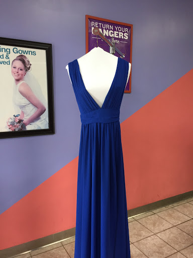 Dry Cleaner «W 106 Cleaners», reviews and photos, 4335 W 106th St # 300, Carmel, IN 46032, USA