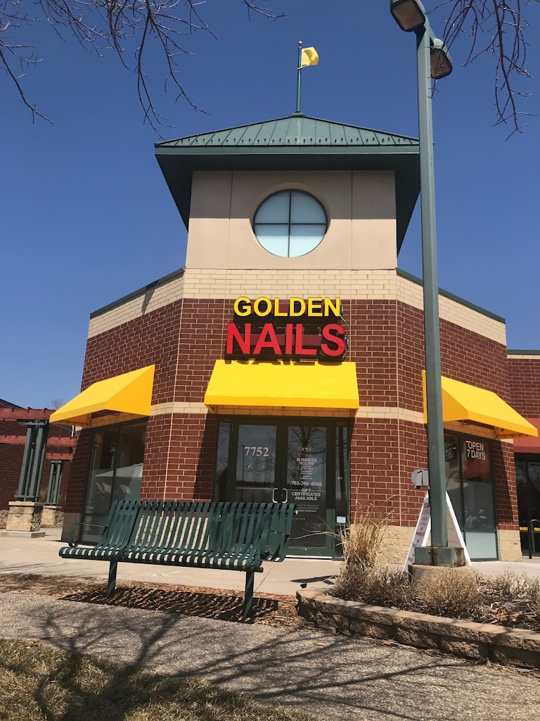 Golden Nails 55427
