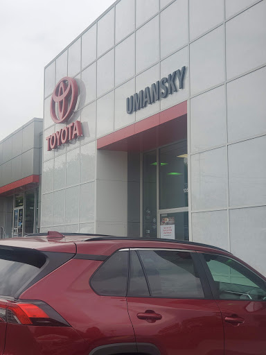 Toyota Dealer «Brown Toyota», reviews and photos, 1357 Richmond Rd, Charlottesville, VA 22911, USA