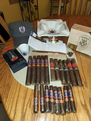 Cigar Shop «Barclay Pipe Tobacco & Cigar», reviews and photos, 1685 W Lane Ave, Columbus, OH 43221, USA