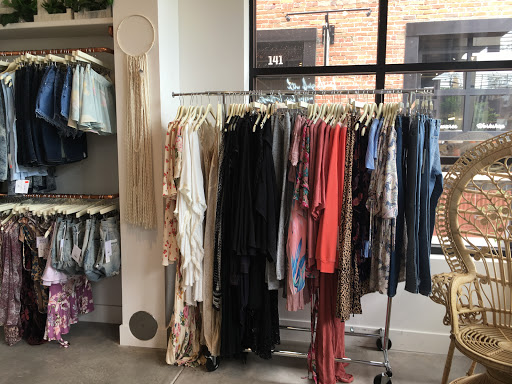 Clothing Store «Meraki Moon Boutique», reviews and photos, 3070 Blake St #100, Denver, CO 80205, USA