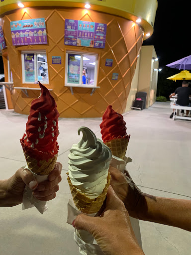 Ice Cream Shop «Twistee Treat Pinellas Park», reviews and photos, 4556 Mainlands Blvd W, Pinellas Park, FL 33782, USA
