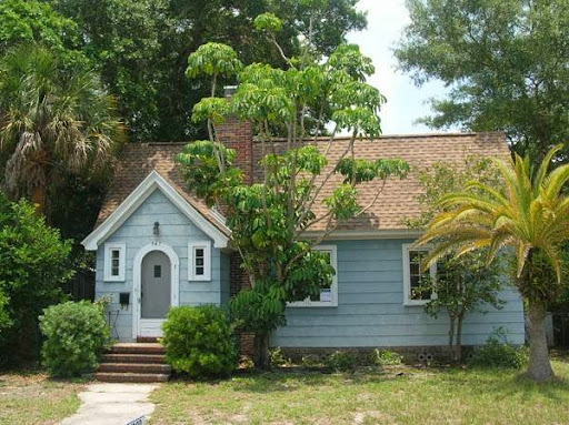 727 Home Maintenance & Roof in St. Petersburg, Florida