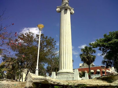 Columna Conmemorativa Naufragio Balandra Aurora