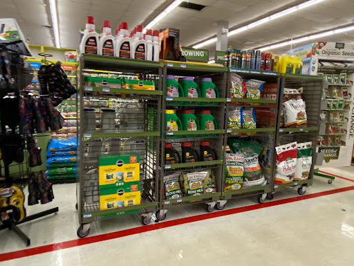 Home Improvement Store «Tractor Supply Co.», reviews and photos, 4267 13th St, St Cloud, FL 34769, USA