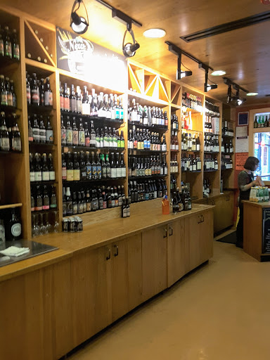 Grocery Store «Whole Foods Market», reviews and photos, 821 W Lancaster Ave, Wayne, PA 19087, USA