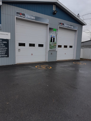 Tire Shop Garage Léon Rivest Inc. in Saint-Thomas (Quebec) | AutoDir