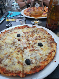 Plats et boissons du Restaurant italien La Pizzeria de la Pierre à Valence - n°1