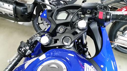 Motorcycle Dealer «Station Park Honda Powersports & RV center», reviews and photos, 830 S 9th St, Louisville, KY 40203, USA