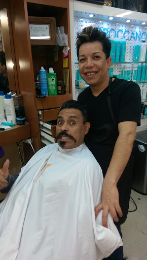 Beauty Salon «Avandaro Beauty Salon», reviews and photos, 6013 Portland Ave, Minneapolis, MN 55417, USA