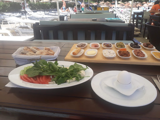 Turkuaz Beach Bistro