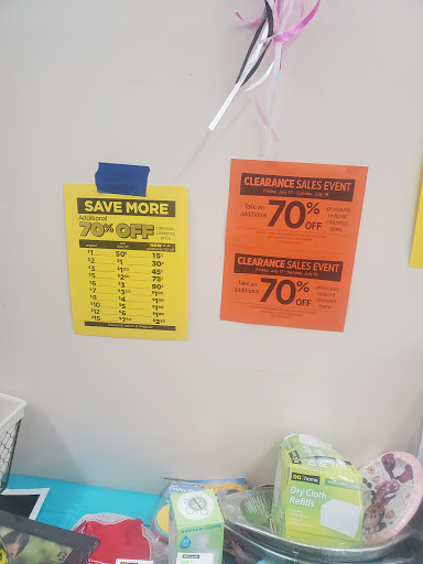 Discount Store «Dollar General», reviews and photos, 12915 NW 7th Ave, North Miami, FL 33168, USA