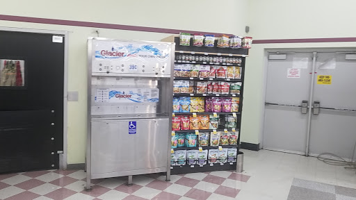 Supermarket «Save Mart Supermarkets», reviews and photos, 1591 E Noble Ave, Visalia, CA 93292, USA