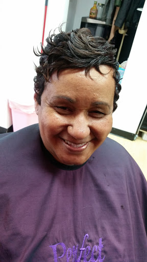 Hair Salon «Perfect Reflectionz Beauty Salon and BarberShop», reviews and photos, 5805 Silver Hill Rd, District Heights, MD 20747, USA