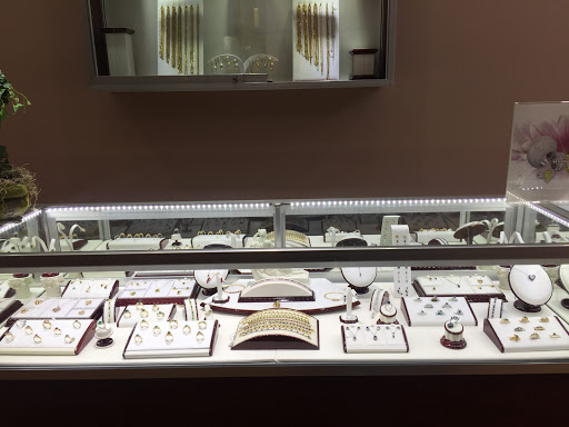 Jewelry Store «J.D. Jewelers», reviews and photos, 10 Maple St, Danvers, MA 01923, USA