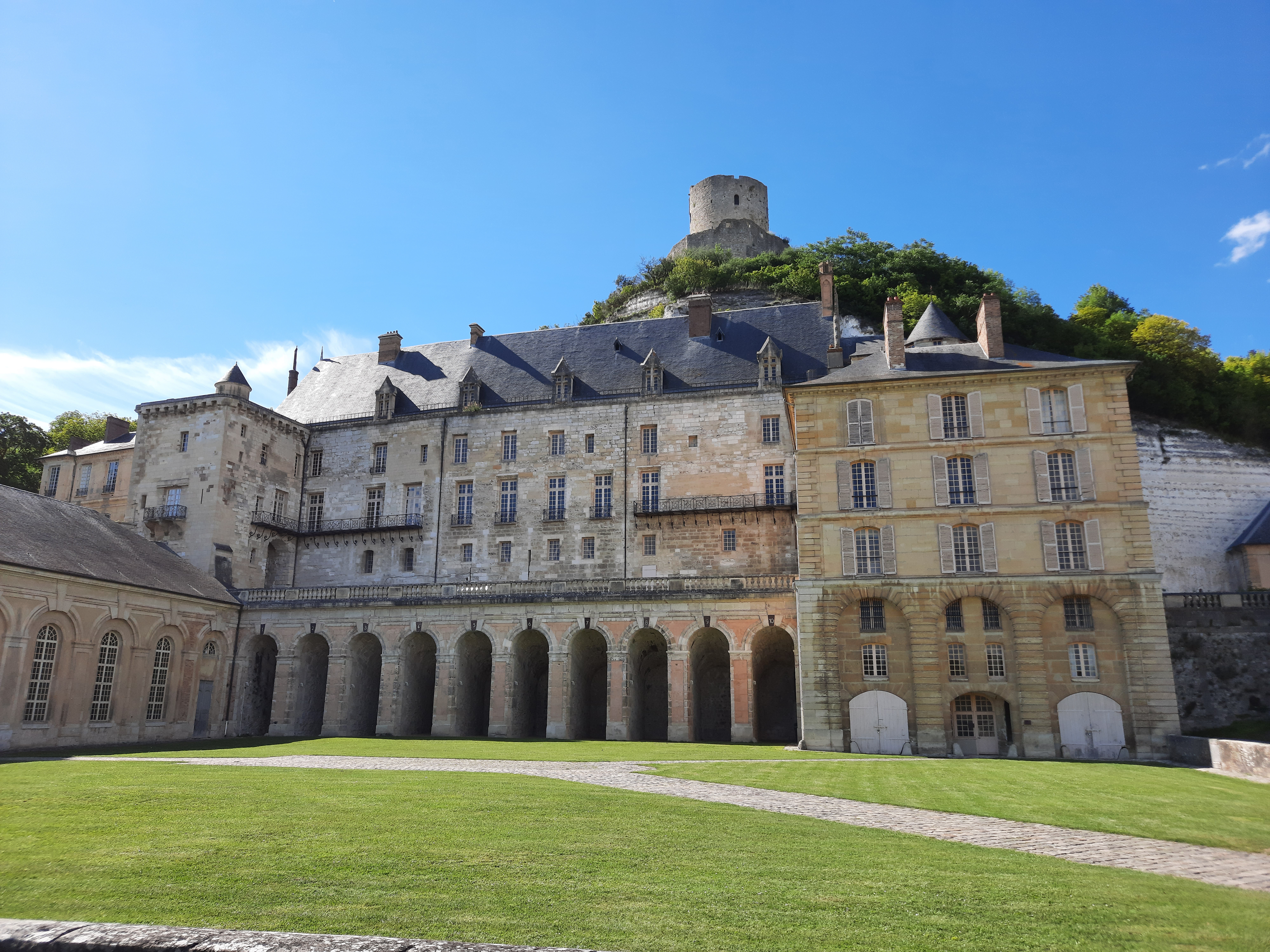 Photo n° 1 de l'avis de Emmanuel.e fait le 07/07/2021 à 18:05