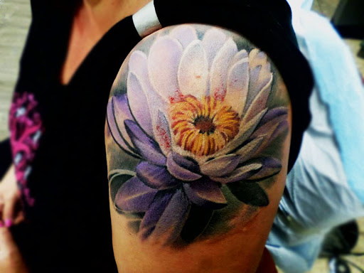 Tattoo Shop «Black Star Tattoo», reviews and photos, 533 Broad Ave, Belle Vernon, PA 15012, USA