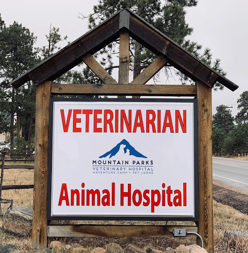 Mountain Parks Pet Lodge image