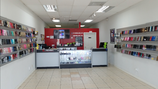 Cell Phone Store «M Wireless ATL Cell Phone Repair & Unlock», reviews and photos, 1210 Rockbridge Rd NW, Norcross, GA 30093, USA