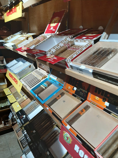 Cigar Shop «Nashville Smoke & Ale», reviews and photos, 15551 Old Hickory Blvd, Nashville, TN 37211, USA