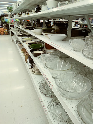 Thrift Store «Value Village», reviews and photos