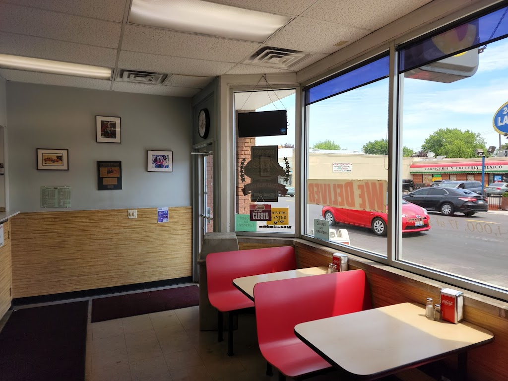 Leno's Sandwich Shop 60085