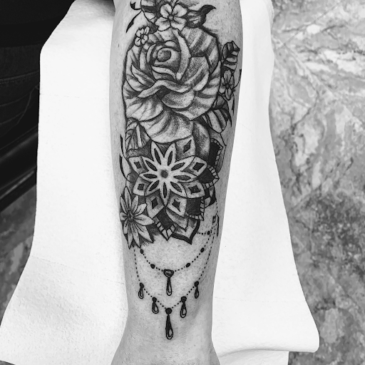 Explore duck hunting tattoo ideas, creative tattoo ideas in Seymour, available at American Gypsy Tattoo Corp.