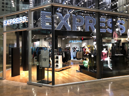 Express, 3200 S Las Vegas Blvd, Las Vegas, NV 89109, USA, 