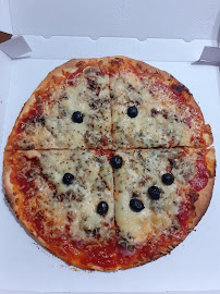 Pizza du Pizzeria La Boite A Pizza Plein Soleil à Albi - n°13
