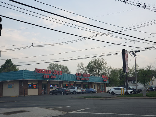 Liquor Store «Piscataway Liquors Inc», reviews and photos, 600 Stelton Rd, Piscataway Township, NJ 08854, USA