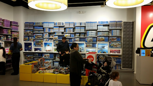 Toy Store «The LEGO Store», reviews and photos, 1 Mills Cir, Ontario, CA 91764, USA