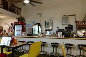 Bud's Cafe image