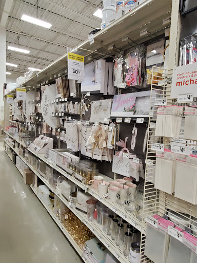 Craft Store «Michaels», reviews and photos, 18 Watertower Plaza, Leominster, MA 01453, USA