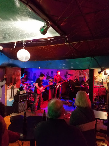 Bar «Moondogs Pub», reviews and photos, 378 Freeport Rd, Blawnox, PA 15238, USA