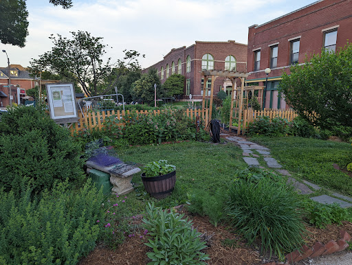 Boyle Laclede Community Garden