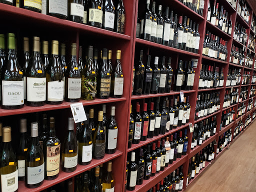 Wine Store «Woods Wholesale Wine», reviews and photos, 20787 Mack Ave, Grosse Pointe, MI 48236, USA