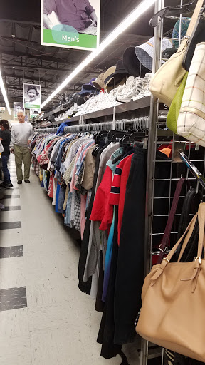 Thrift Store «Veterans Thrift Store», reviews and photos, 1190 Garey Ave, Pomona, CA 91766, USA