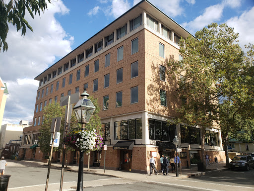 Clothing Store «J.Crew», reviews and photos, 1 Palmer Square, Princeton, NJ 08542, USA