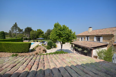 Chambres d'Hôtes Mas Julien piscine chaufée adult only à Orange