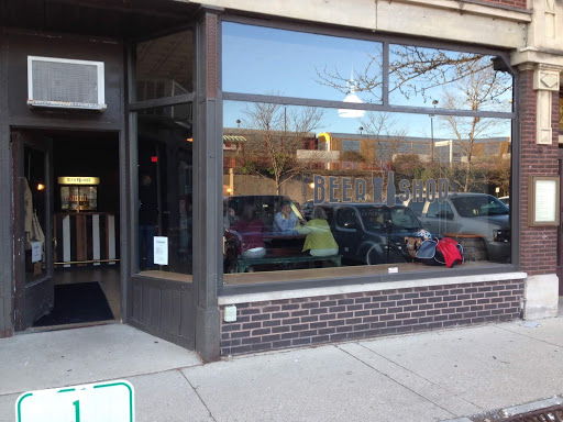 Beer Store «BEER SHOP», reviews and photos, 1026 North Blvd, Oak Park, IL 60302, USA