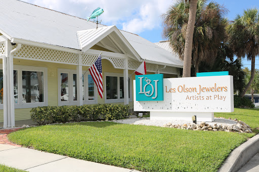 Les Olson Jewelers, 35130 US Hwy 19 N, Palm Harbor, FL 34684, USA, 