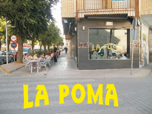Información y opiniones sobre Bar La Poma de La Roda